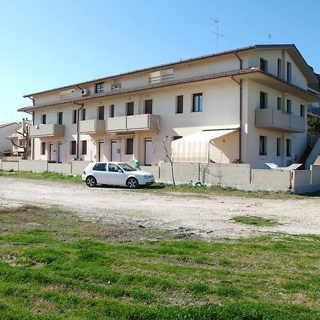 Apartment Schiavoni Fano Exterior photo