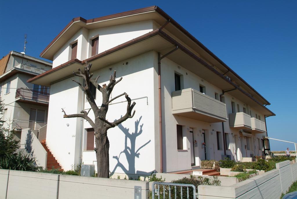 Apartment Schiavoni Fano Exterior photo